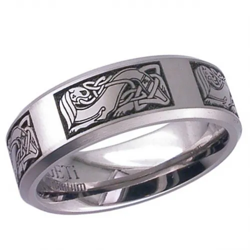 Celtic Titanium Wedding Ring (2226CHCD3) 
